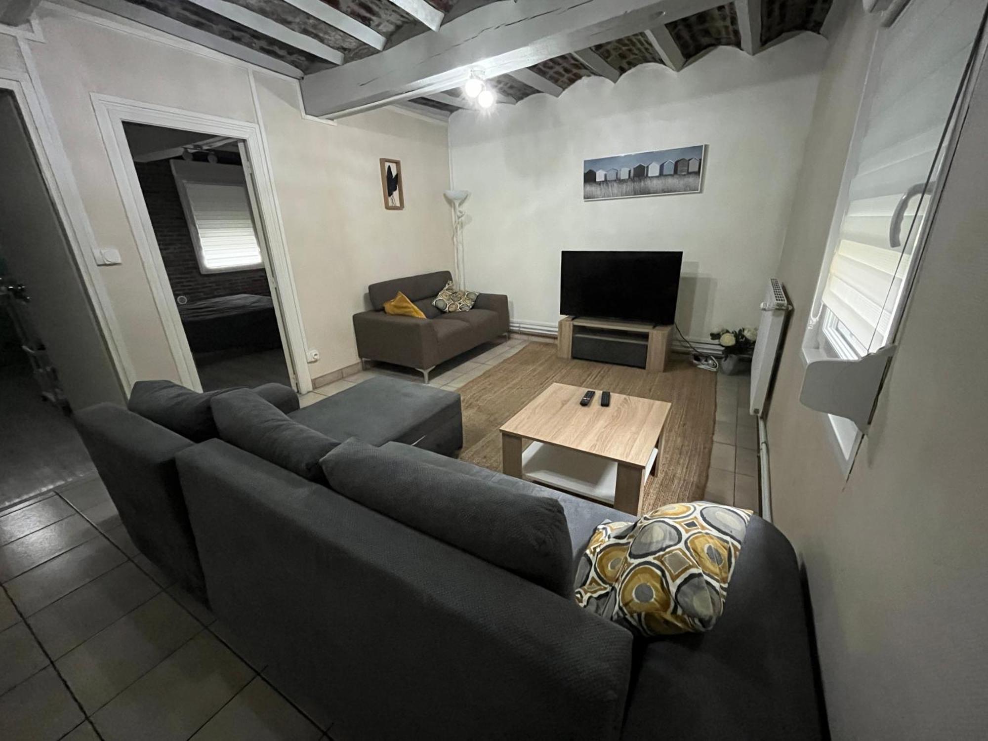 Appartement De Charme 40M2 Proche Centre Hospitalier 瓦朗西纳 外观 照片